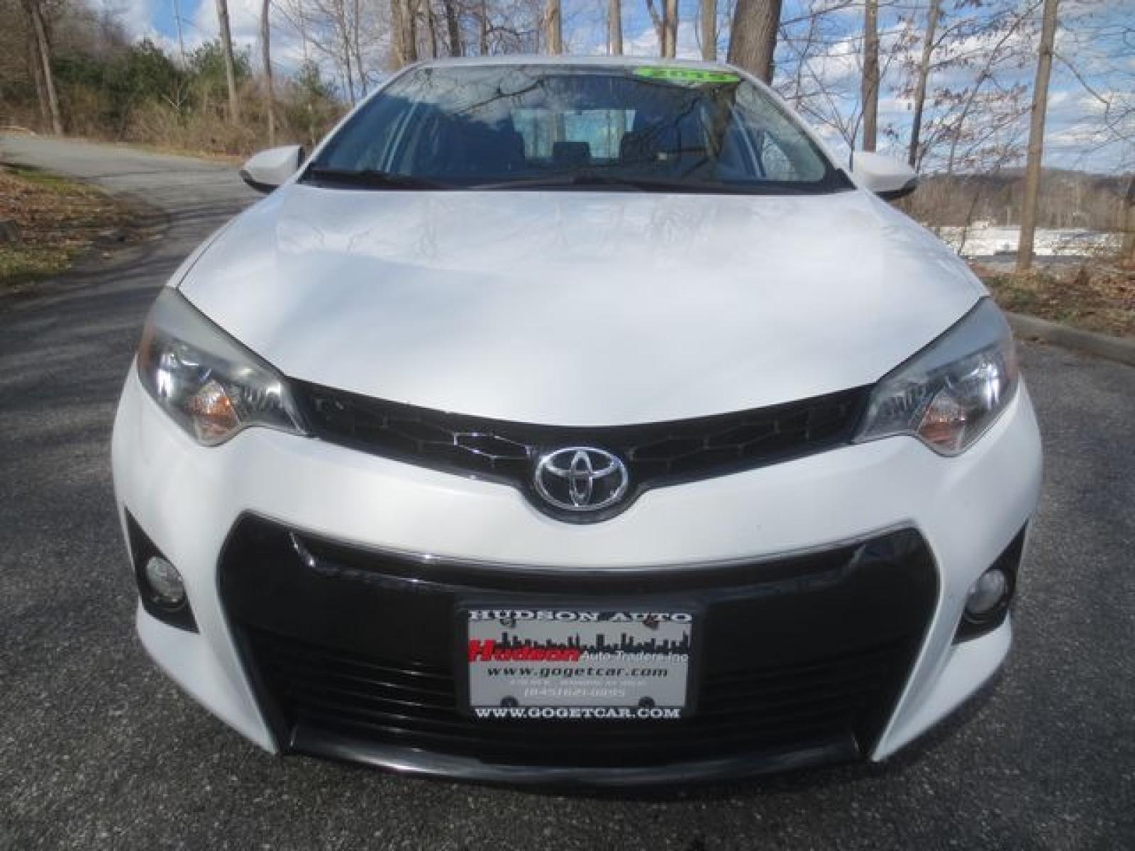 2015 White /Gray Orange Toyota Corolla s Plus (2T1BURHE8FC) with an 1.8 Liter 4-cylinder engine, Automatic transmission, located at 270 US Route 6, Mahopac, NY, 10541, (845) 621-0895, 41.349022, -73.755280 - Photo #2